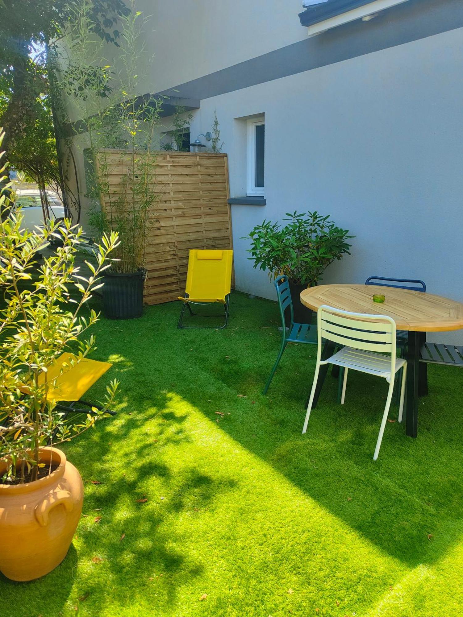 Tiny House Avec Jardin Et Acces Piscine Chauffee Villa Saint-Médard-en-Jalles Eksteriør bilde